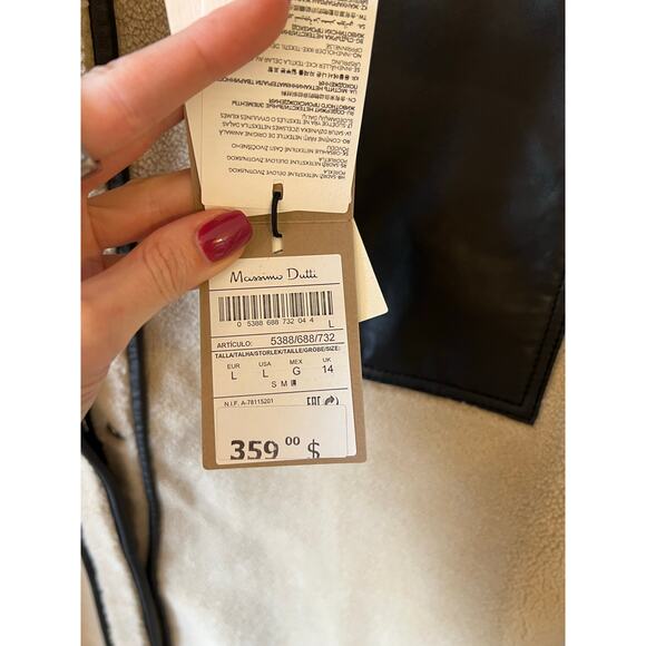 Massimo Dutti Reversible Shearling Coat - Picture 5 of 8